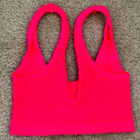 🔥 NWOT!! 🔥 Free People Happiness Runs scoop neck sport bra Size M/L - Picture 7 of 12